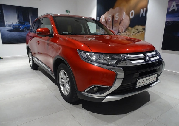 Mitsubishi Outlander cena 69900 przebieg: 142362, rok produkcji 2016 z Woźniki małe 106